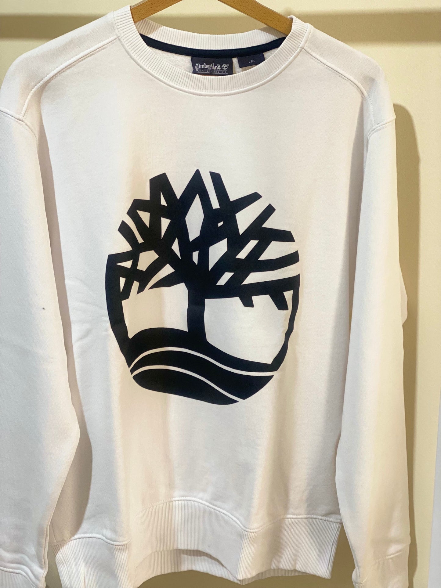 White timberland sweatshirt for men  - L