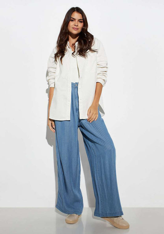 Splash Striped Wide Leg Jeans with Button Closure and Pockets - 34