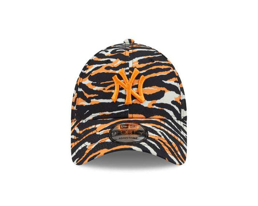 New Era AOP Camo Print 9forty - New York Yankees - Stone/Orange