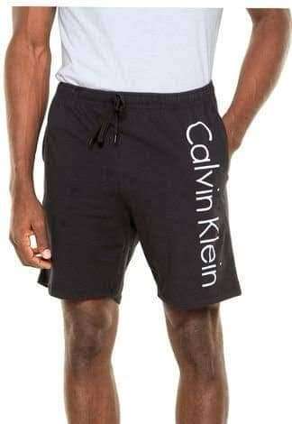 Calvin Klein Men's Shorts - L